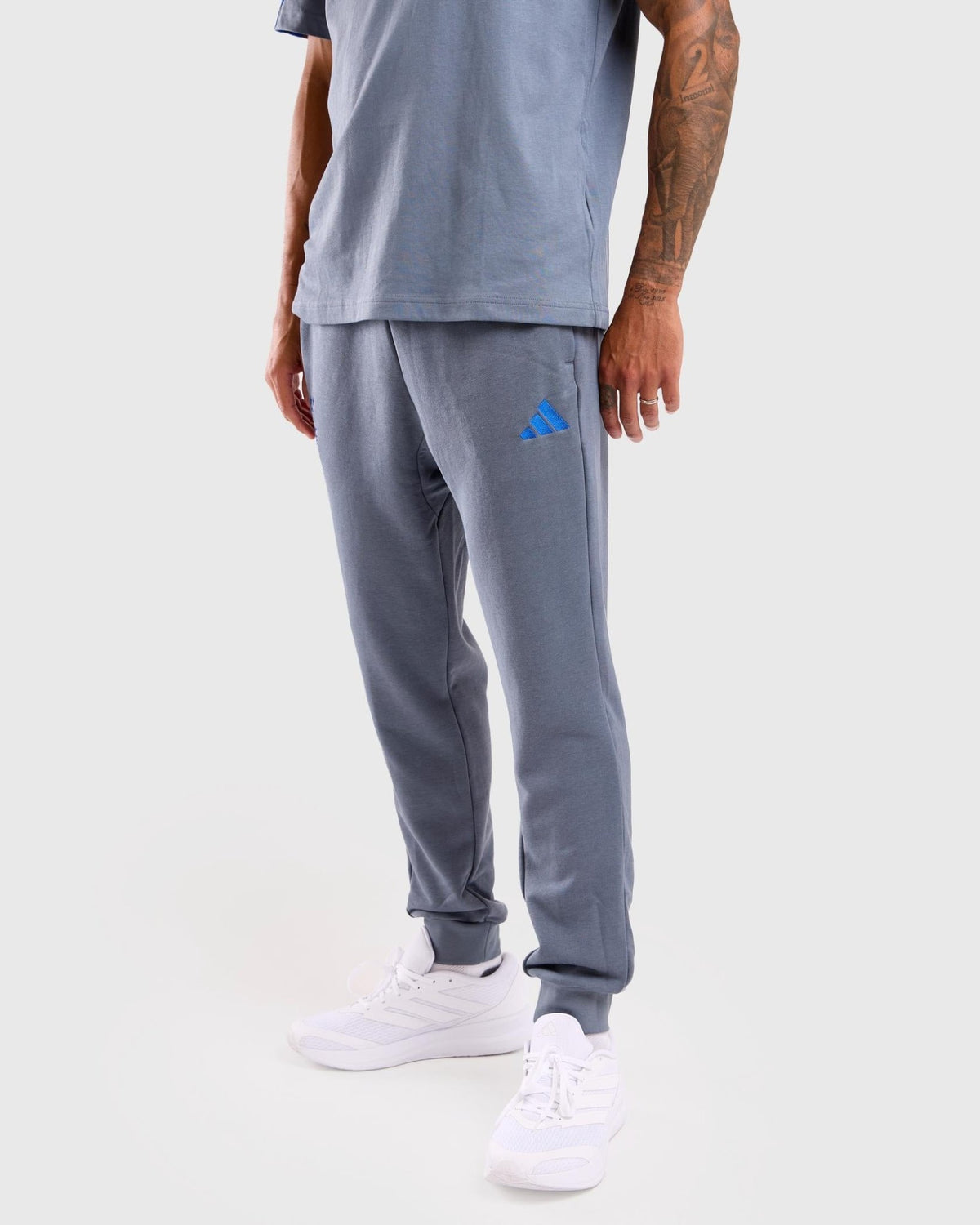 NFFC 26/27 Grey Coaches Leisure Pants - Nottingham Forest FC
