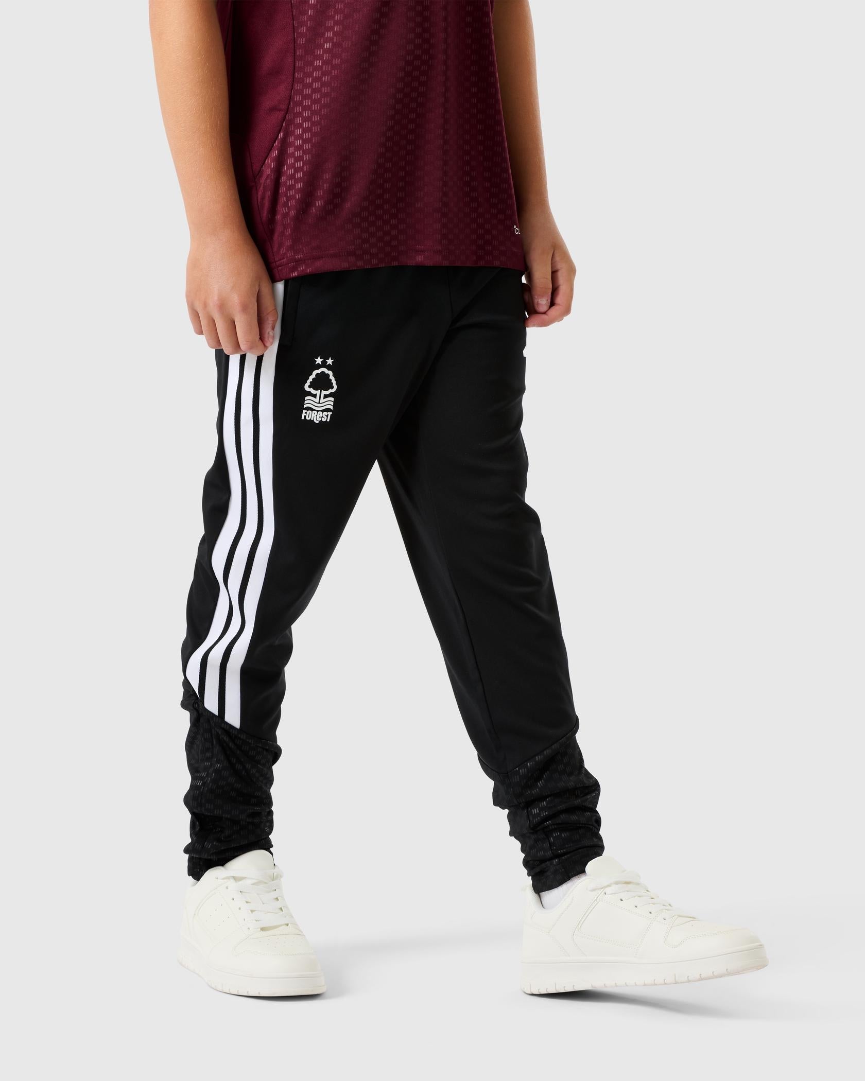 NFFC 26/27 Junior Black Training Pants - Nottingham Forest FC
