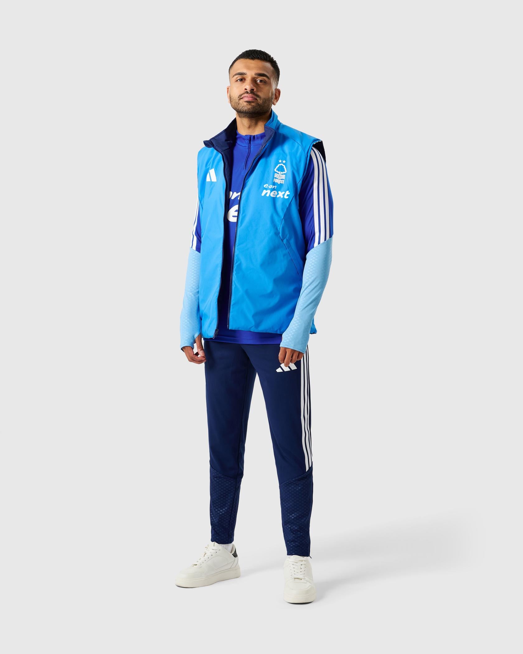 NFFC 26/27 Reversible Training Winter Vest - Nottingham Forest FC