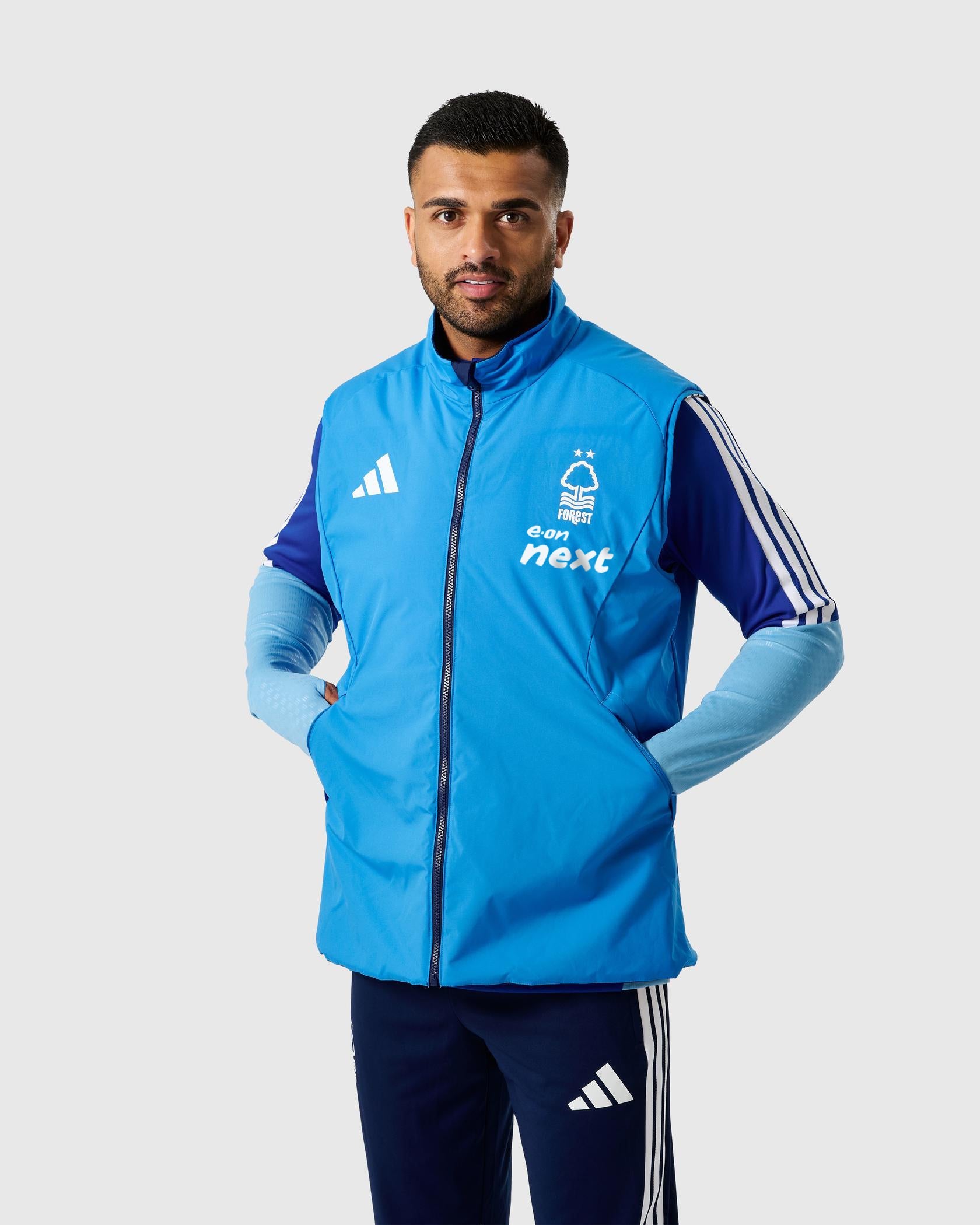 NFFC 26/27 Reversible Training Winter Vest - Nottingham Forest FC
