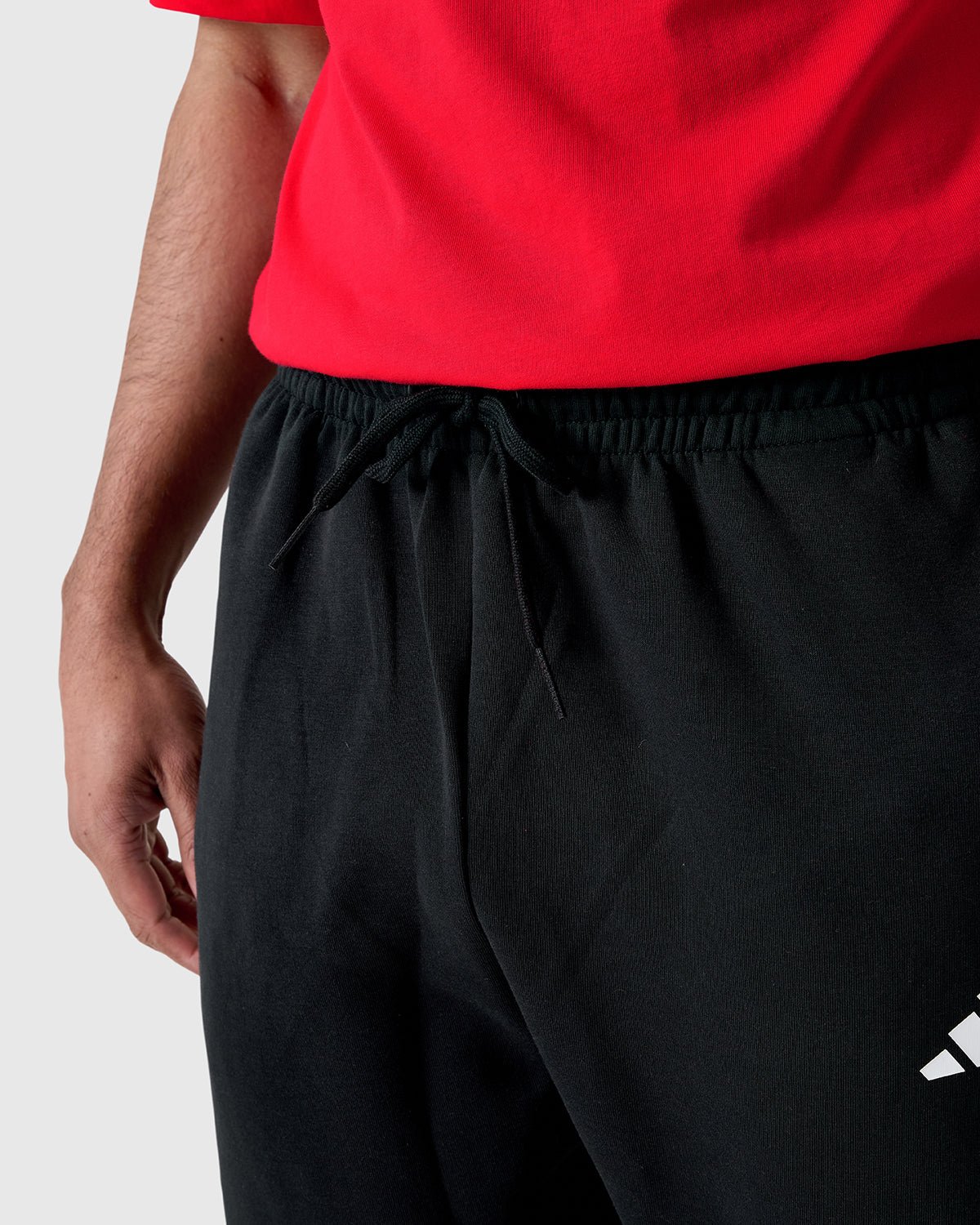 NFFC Adidas Future Icons Small Logo Black Pants - Nottingham Forest FC