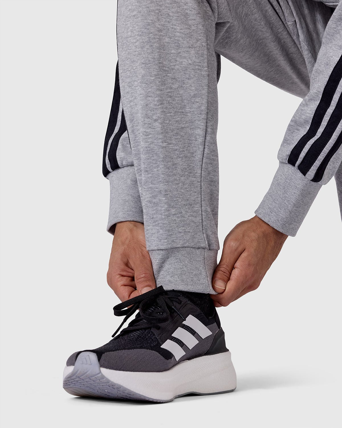 NFFC adidas Grey Marl 3-Stripe Pants - Nottingham Forest FC