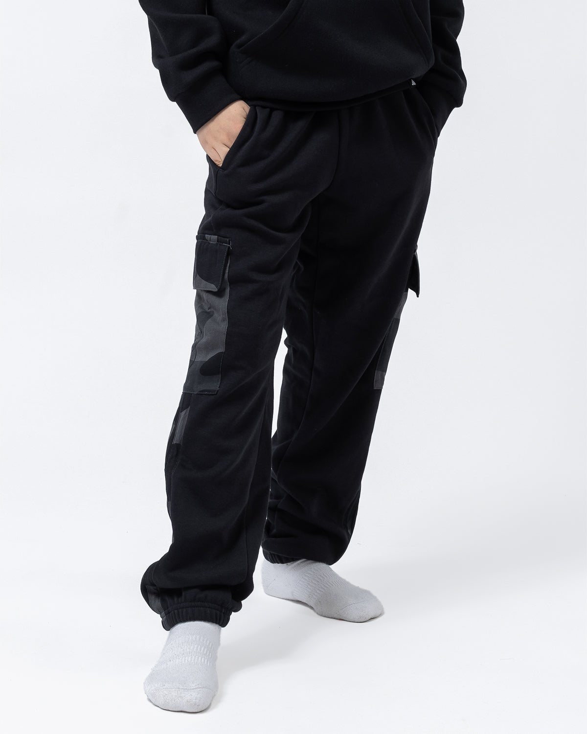 NFFC adidas Junior Black Camo Print Joggers - Nottingham Forest FC