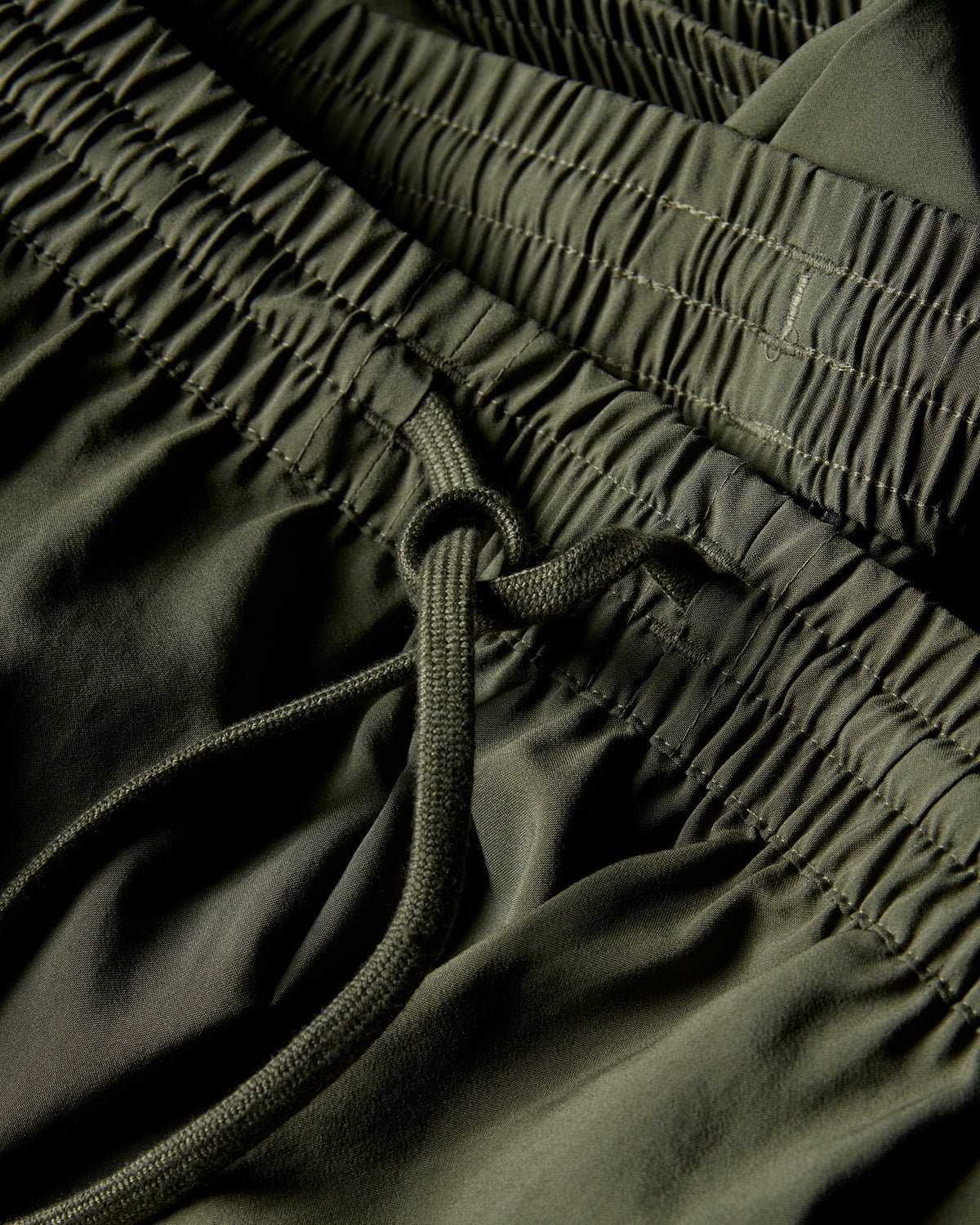 NFFC Adidas Small Logo Olive Cargo Pants - Nottingham Forest FC