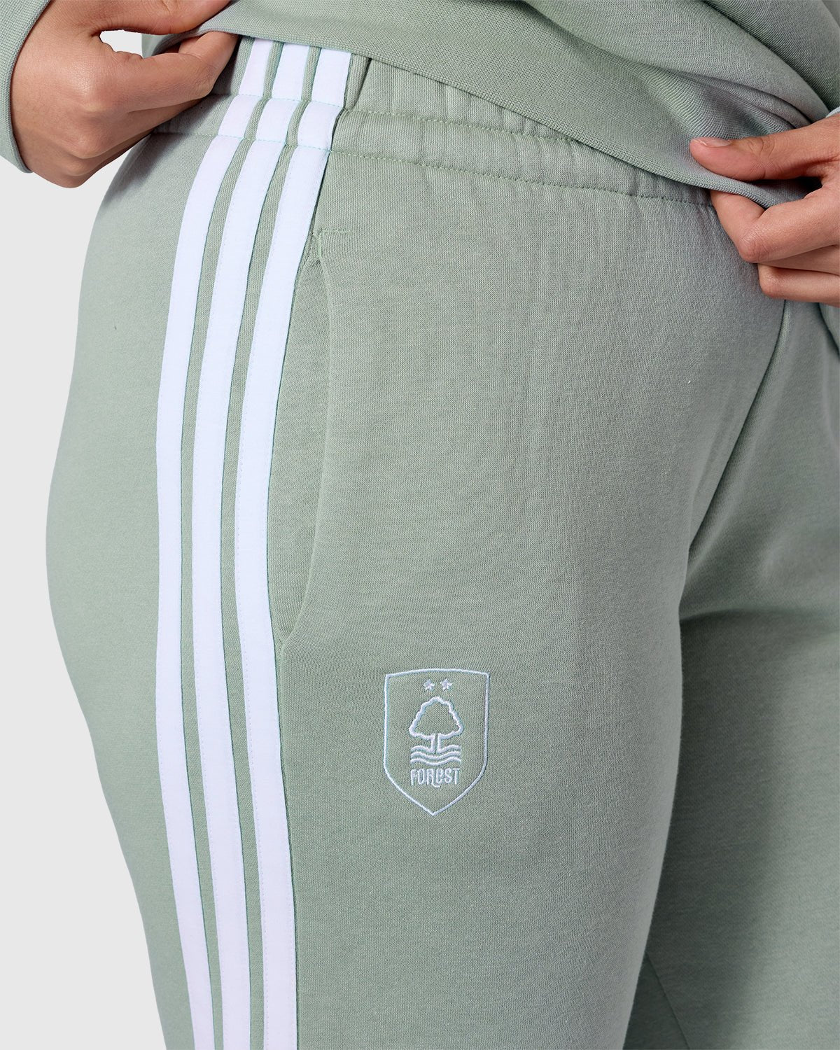 NFFC adidas Women's Sage 3-Stripe Pants - Nottingham Forest FC