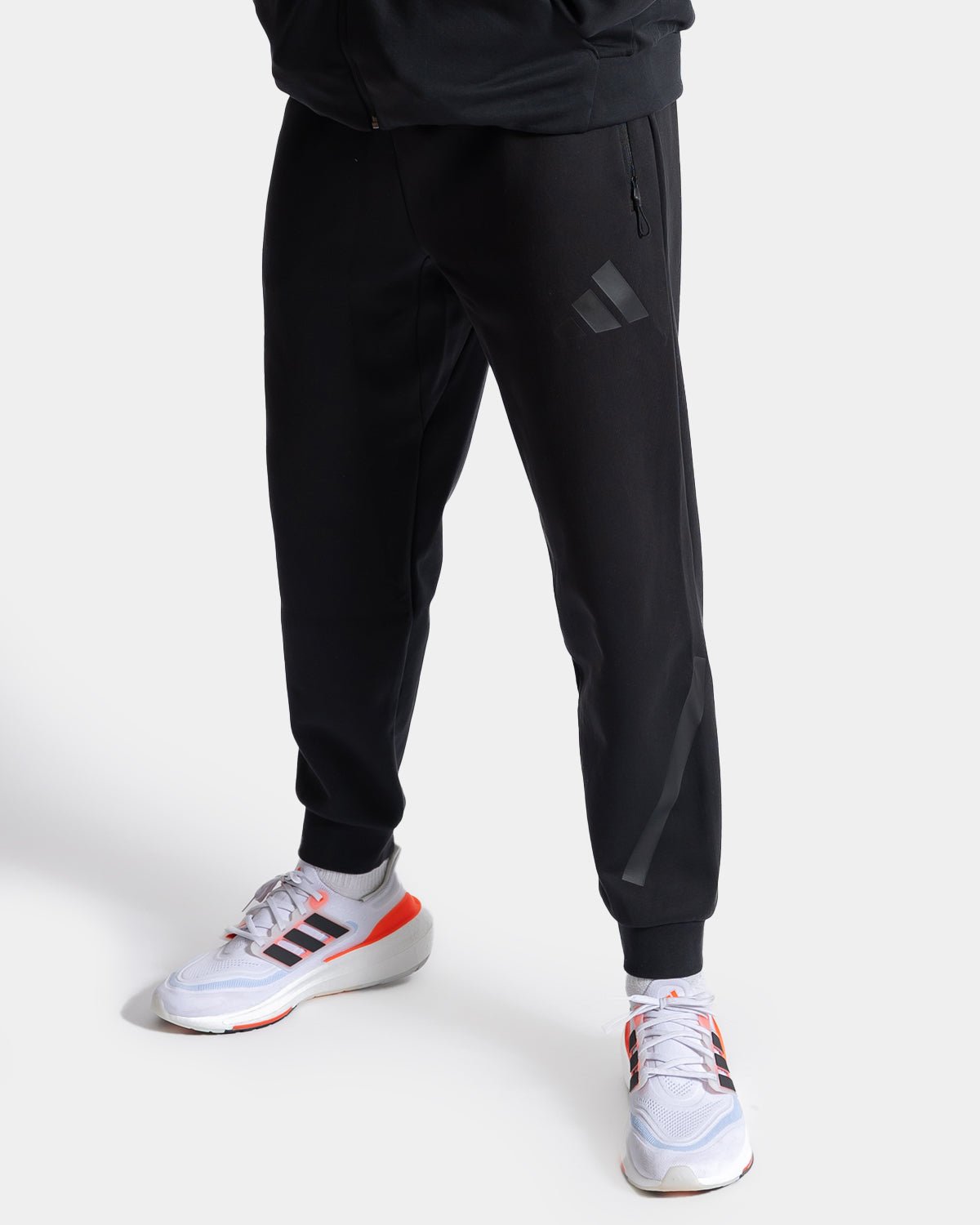 NFFC Black Z.N.E. Tracksuit Bottoms - Nottingham Forest FC