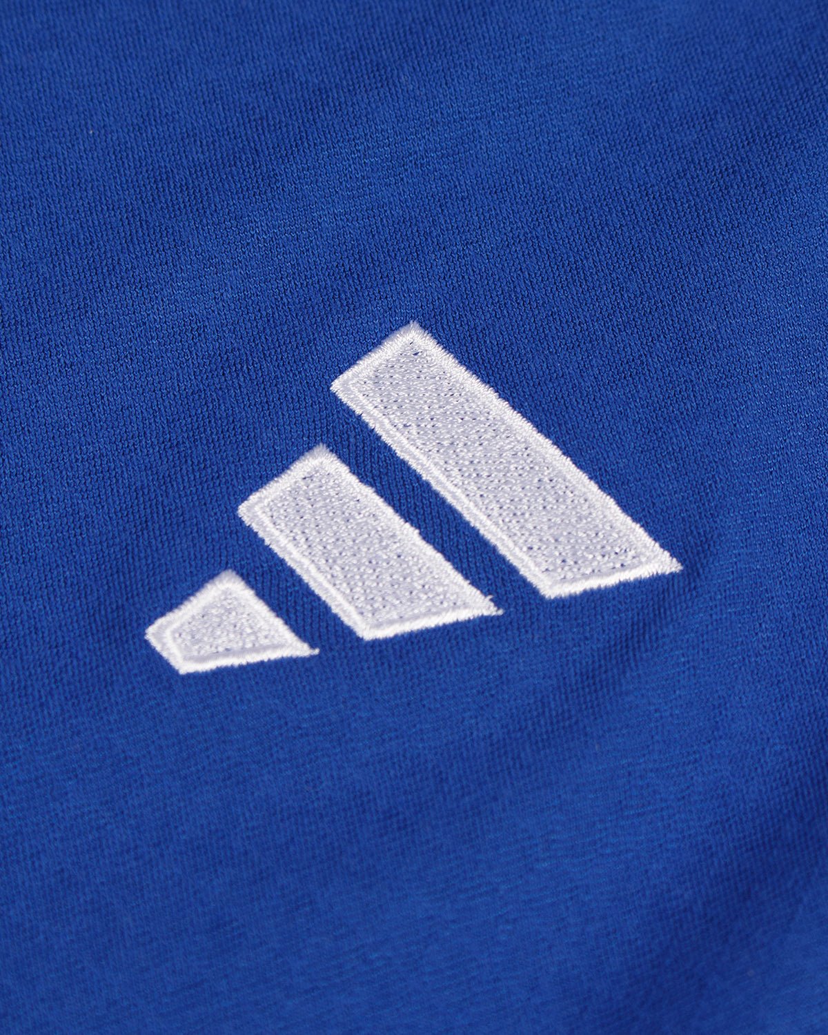 NFFC Royal Travel T-Shirt 23-24 - Nottingham Forest FC