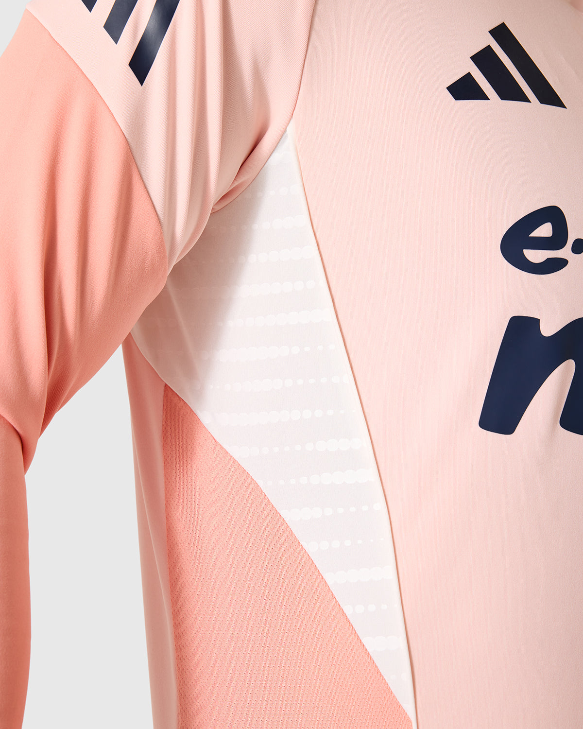 NFFC Travel 1/4 Zip Top 25/26