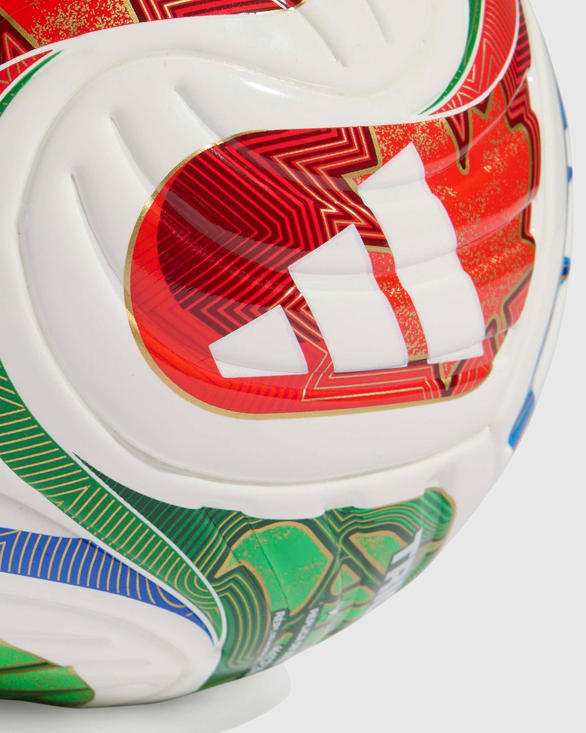 FIFA World Cup 26™ Trionda Mini Ball - Nottingham Forest FC