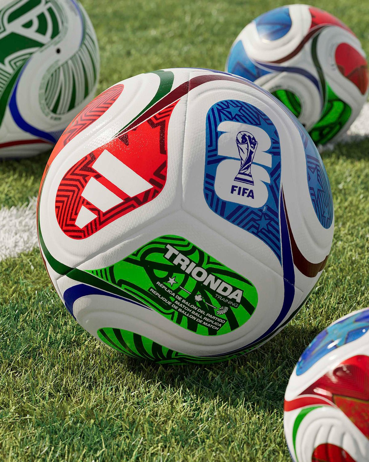 FIFA World Cup 26™ Trionda Training Ball - Nottingham Forest FC