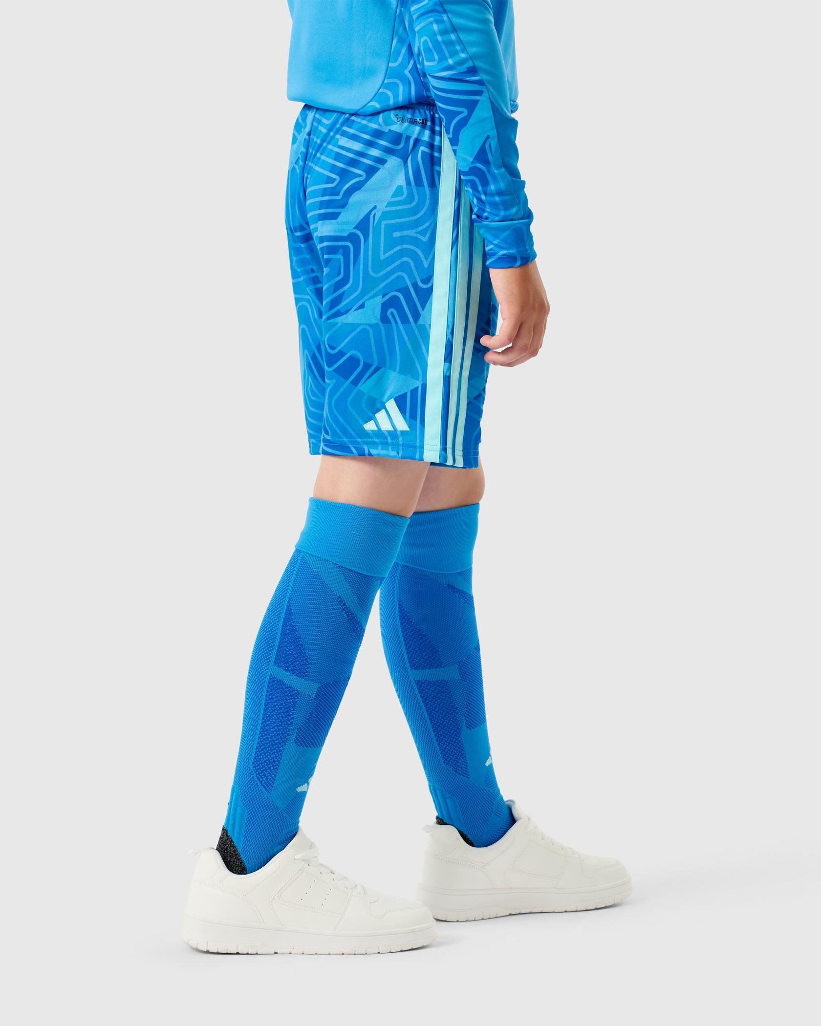 NFFC 26/27 Junior Blue Goalkeeper Shorts - Nottingham Forest FC