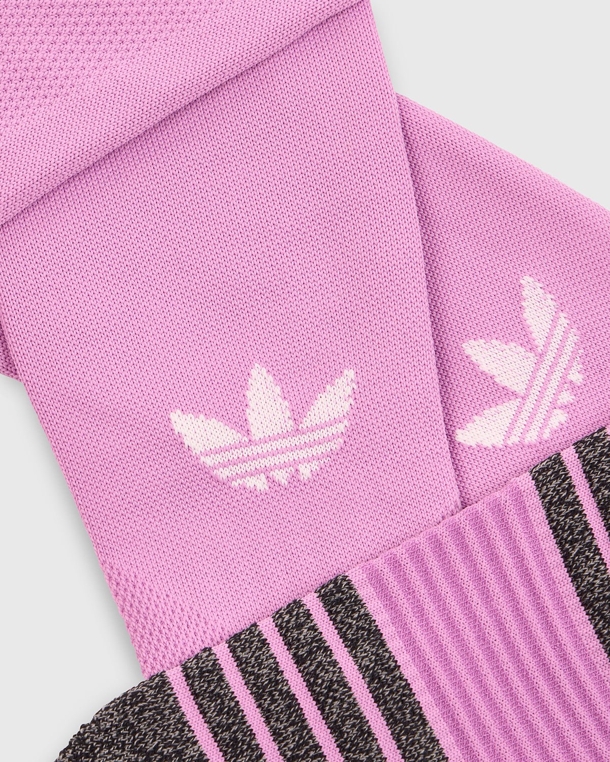NFFC 26/27 Pink Goalkeeper Socks - Nottingham Forest FC