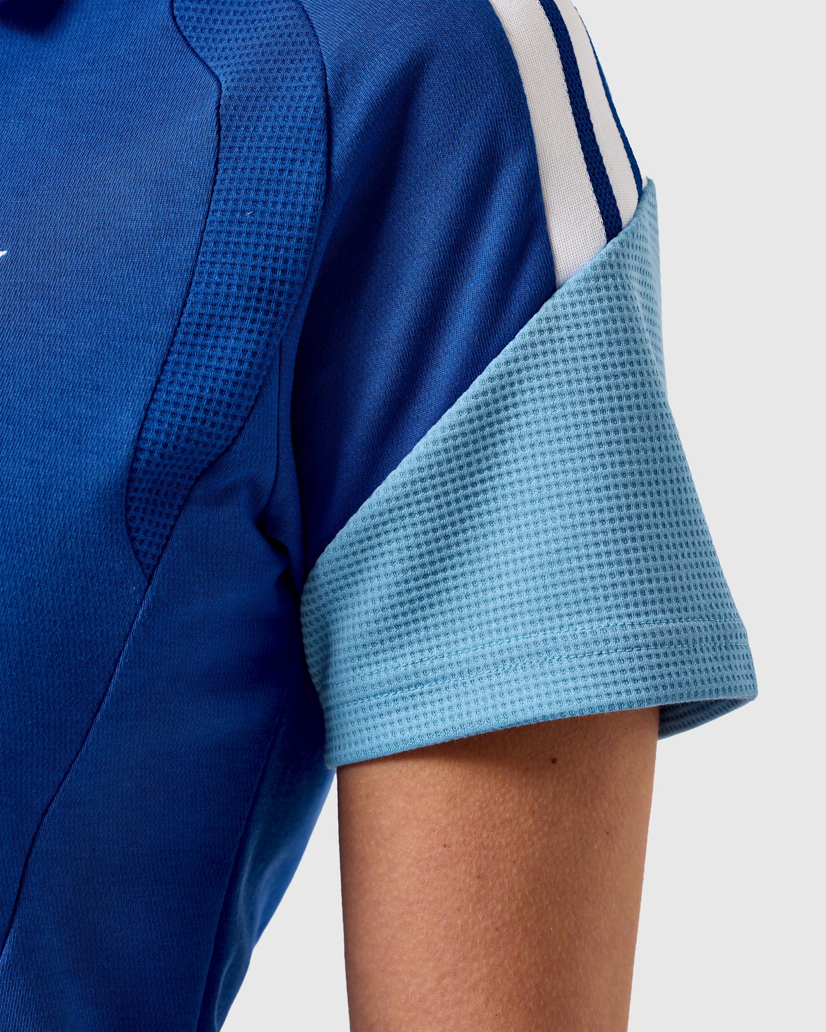 NFFC 26/27 Women's Royal Blue Training Polo - Nottingham Forest FC