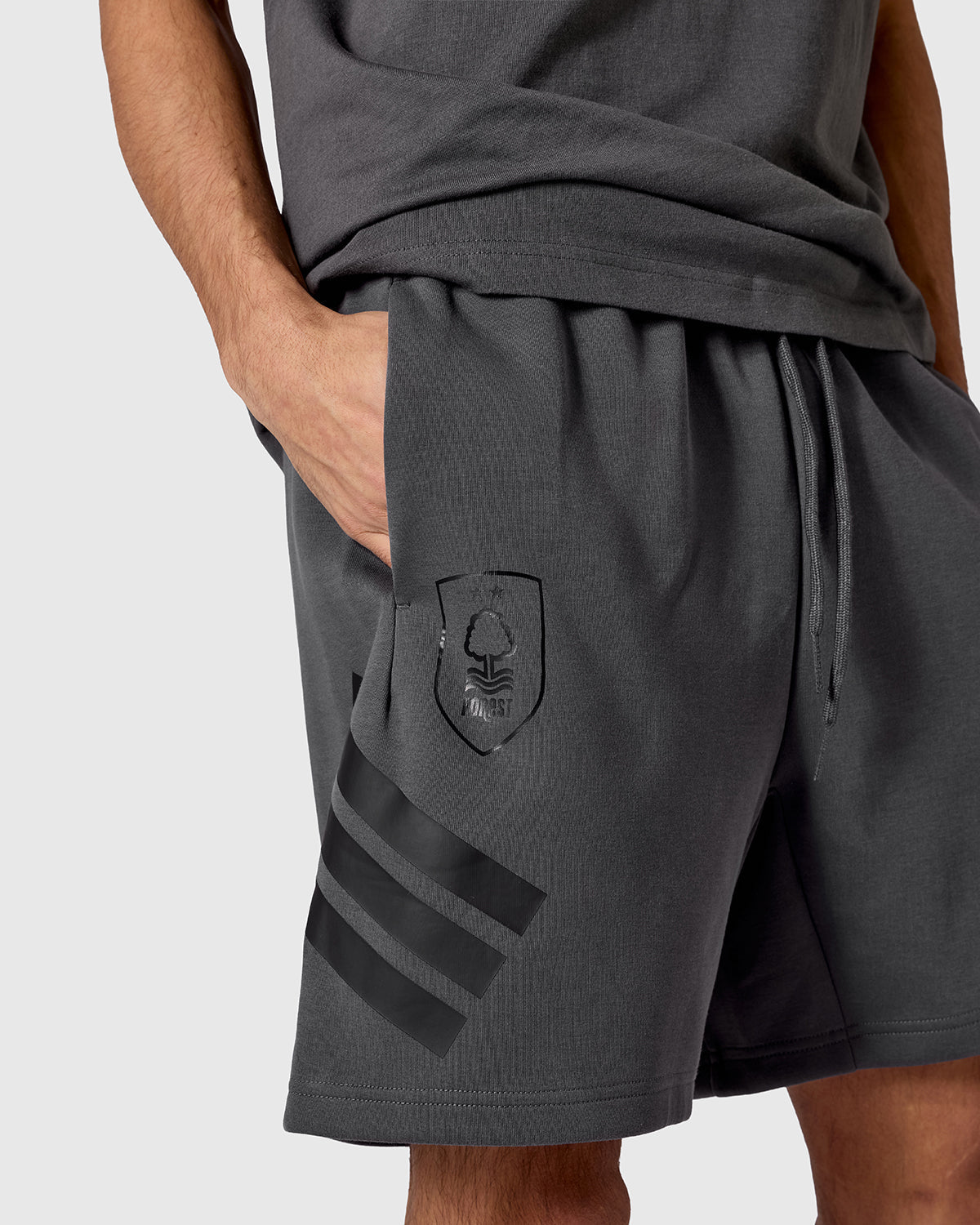 NFFC adidas Grey Future Icons 3-Stripe Shorts - Nottingham Forest FC