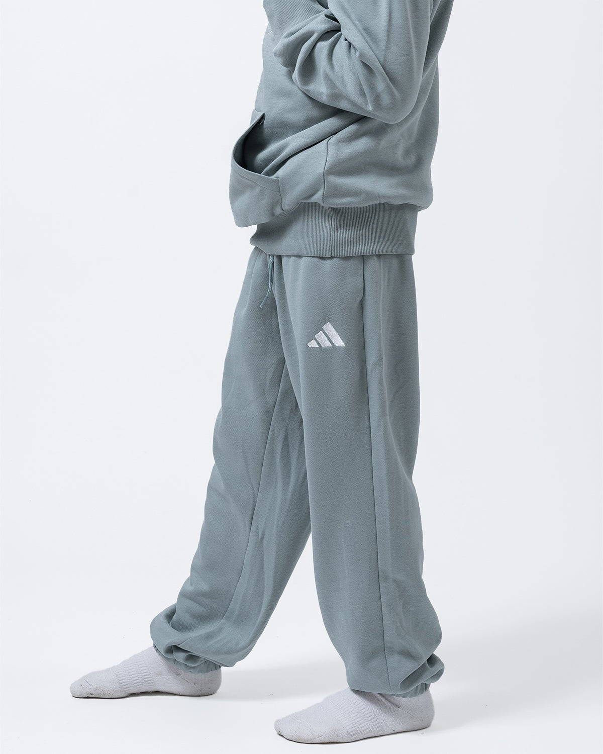 NFFC adidas Junior Sage Small Logo Pants - Nottingham Forest FC