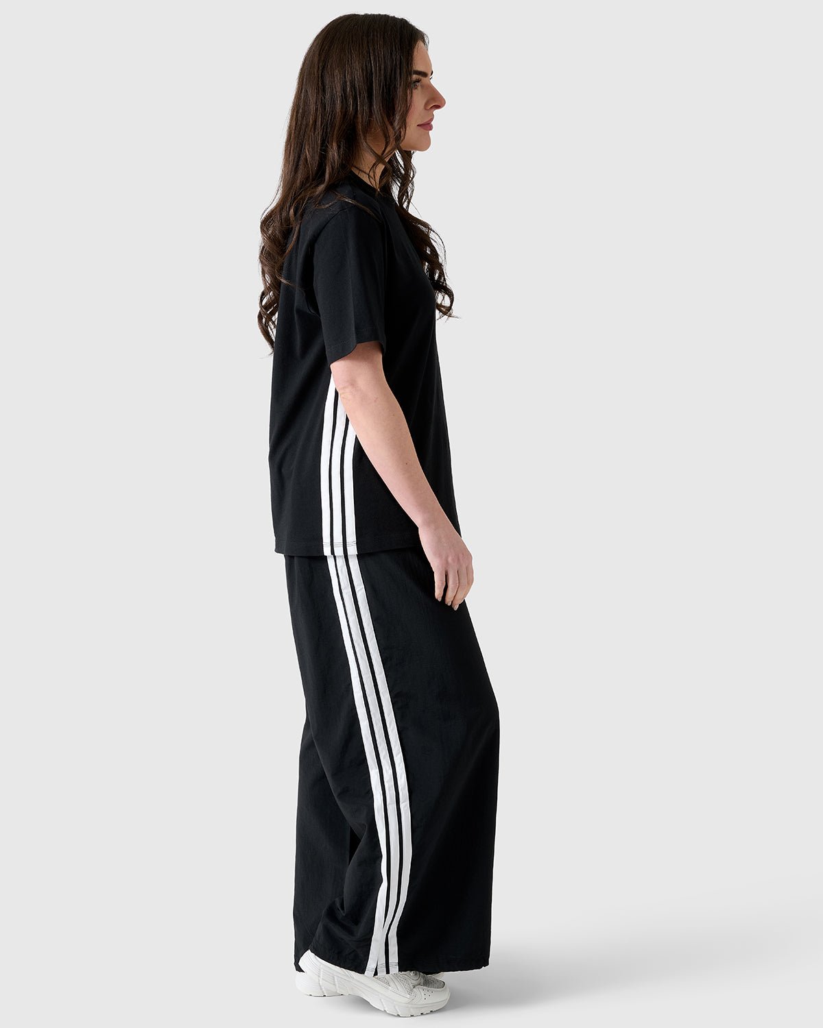 NFFC Adidas Women's 3 - Stripe Black Woven Pants - Nottingham Forest FC