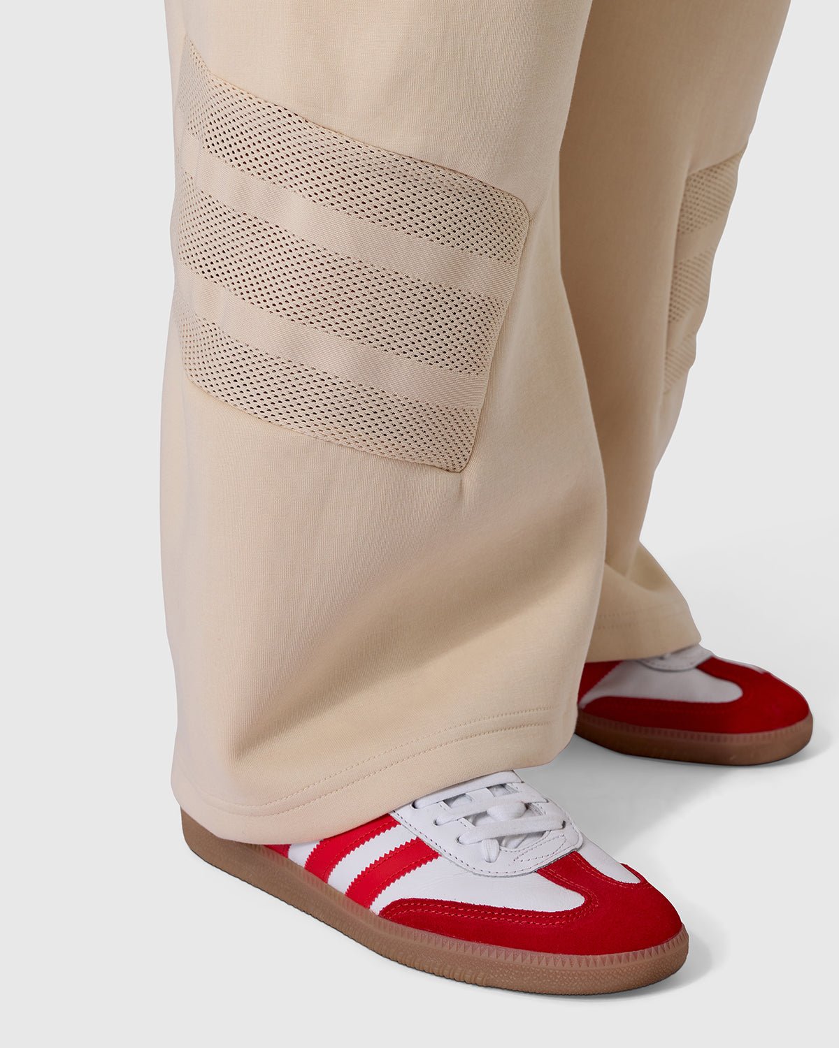 NFFC adidas Women's Crystal Future Icons Mesh Joggers - Nottingham Forest FC