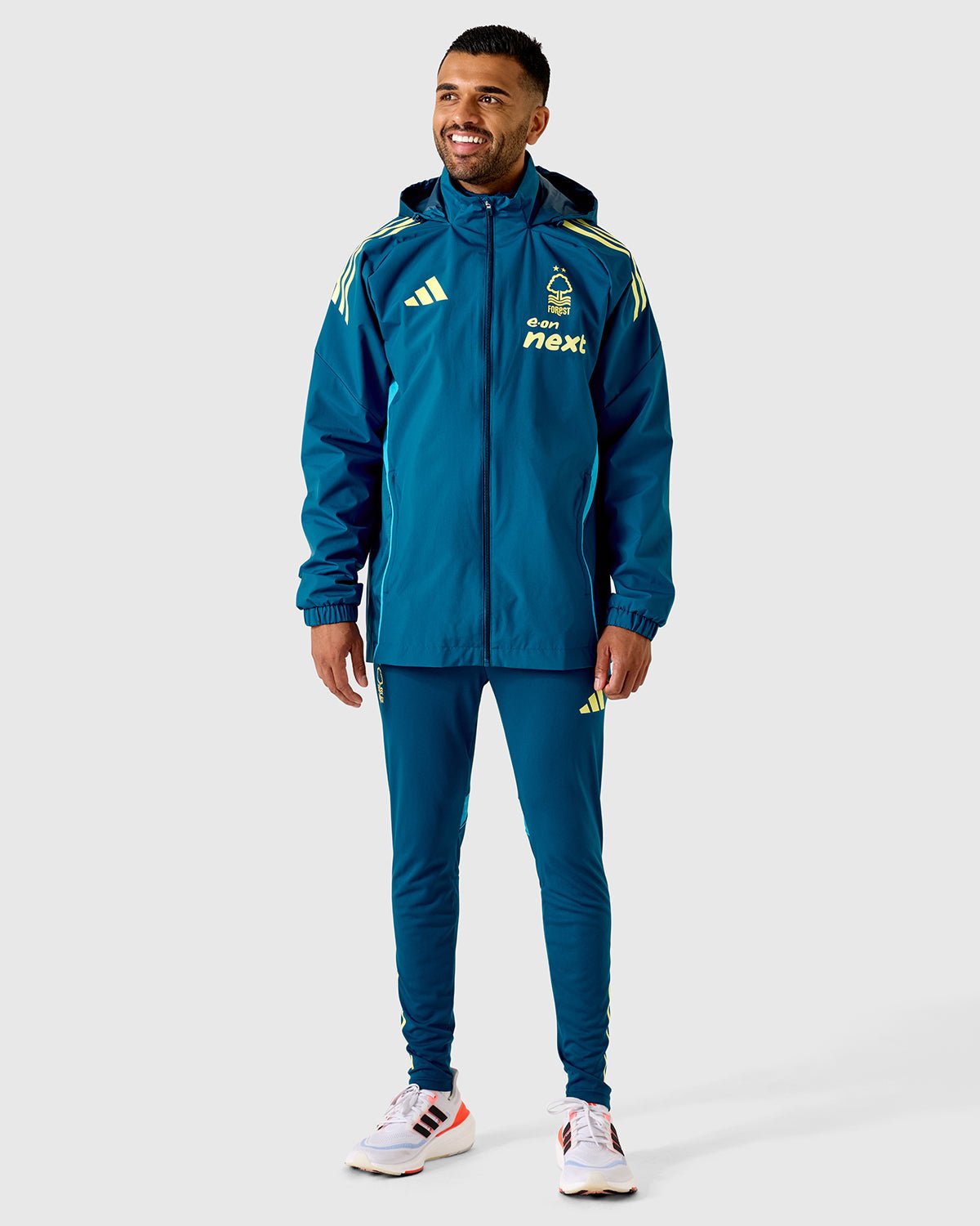 NFFC Coaches Training All Weather Jacket 25/26 - Nottingham Forest FC