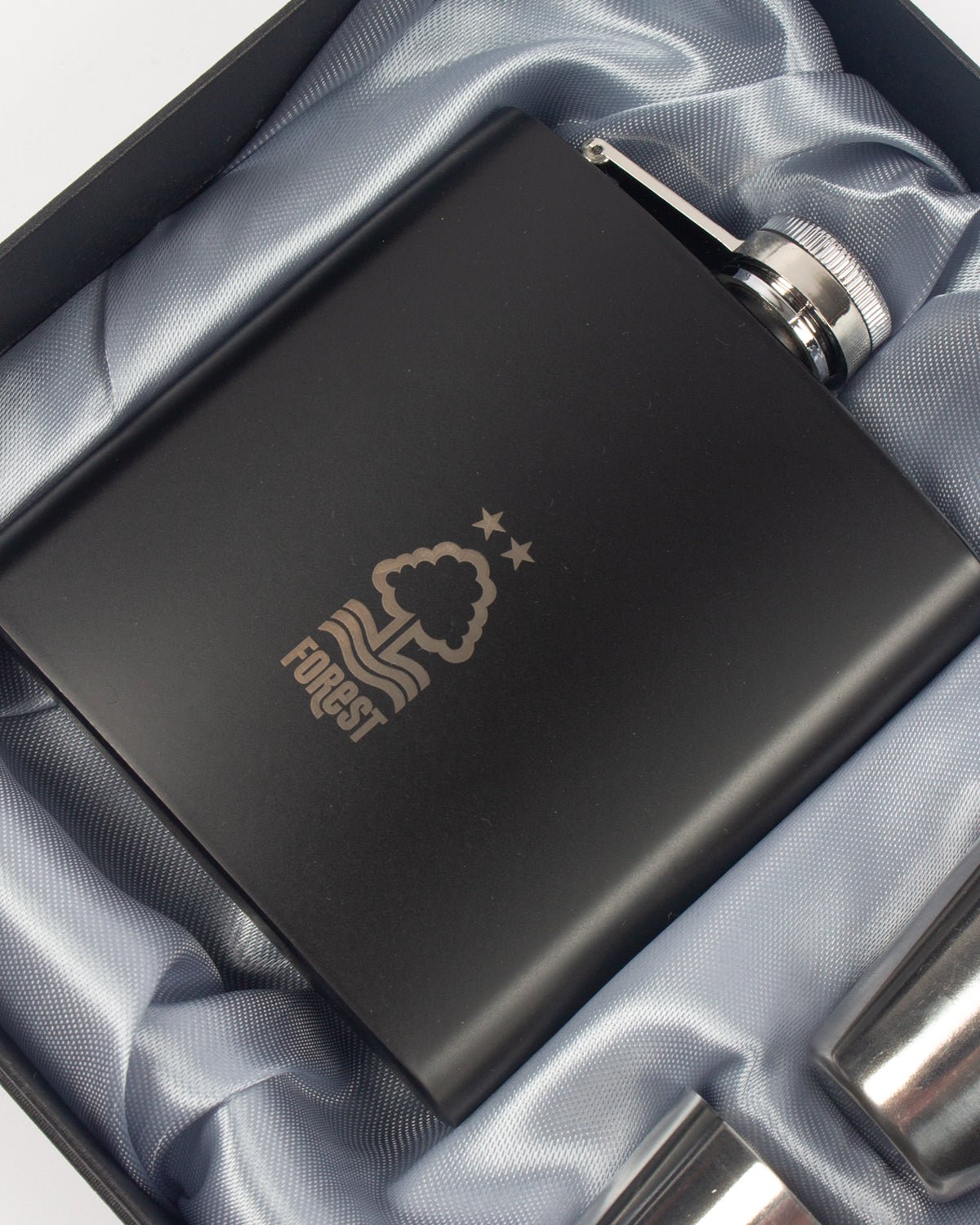 NFFC Engraved Hip Flask Gift Set - Nottingham Forest FC