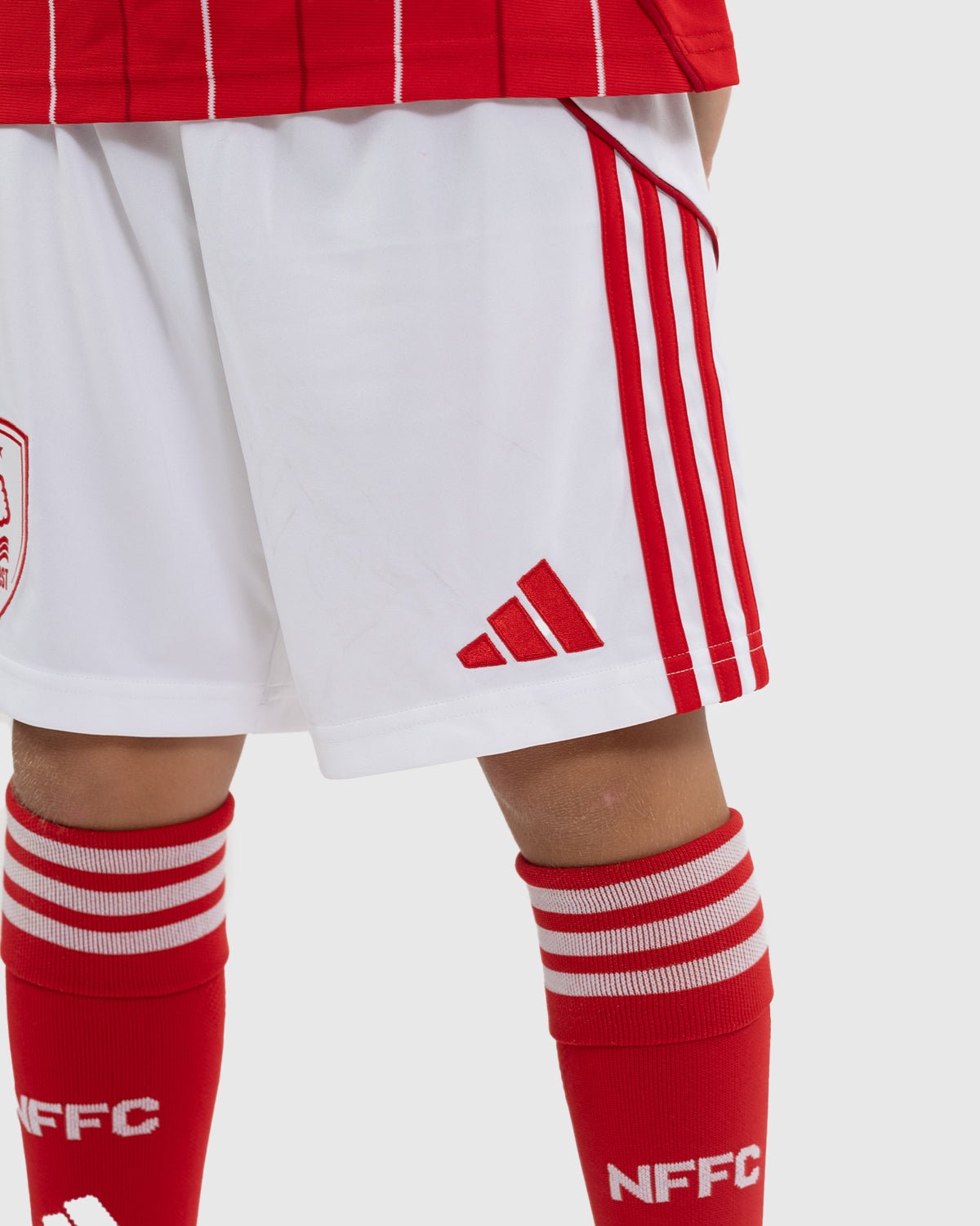 NFFC Junior Home Shorts 25/26 - Nottingham Forest FC