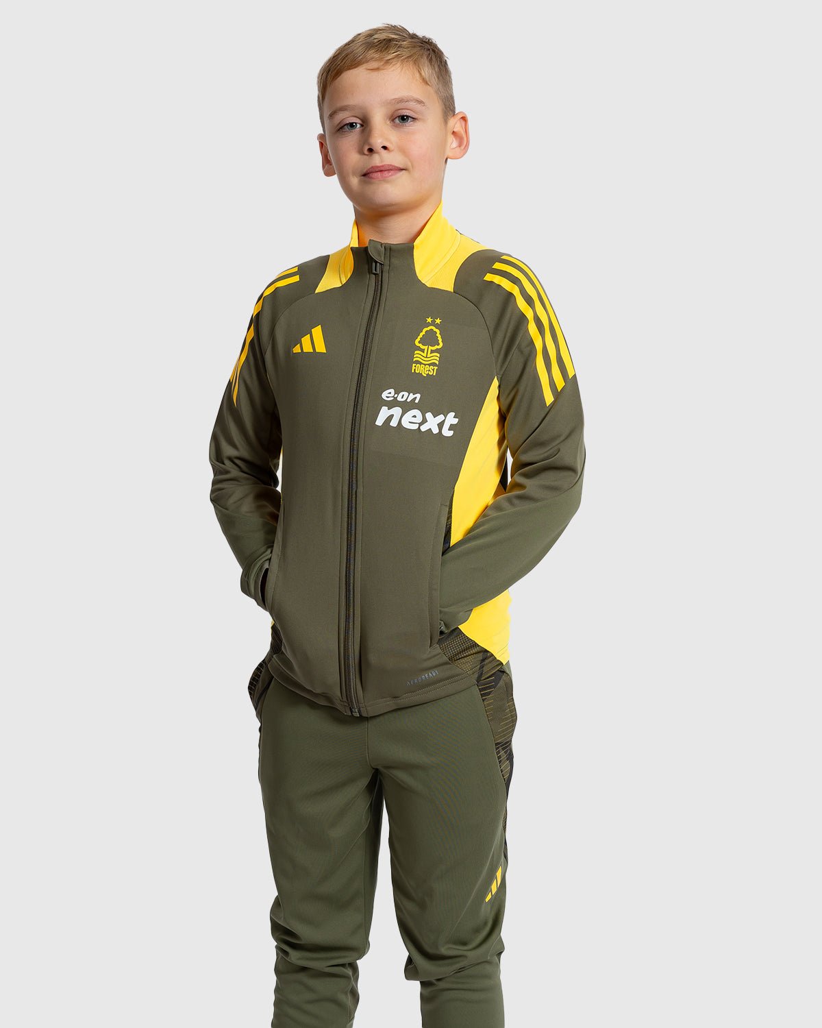 NFFC Junior Olive Travel Track Jacket 24/25 - Nottingham Forest FC