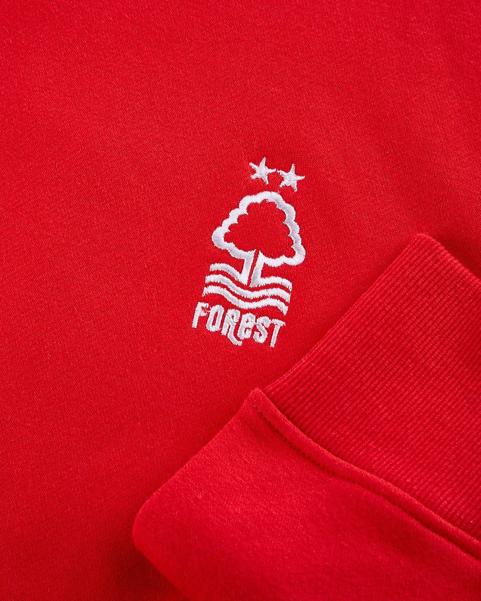 NFFC Junior Red Essential Crew Neck Sweatshirt - Nottingham Forest FC