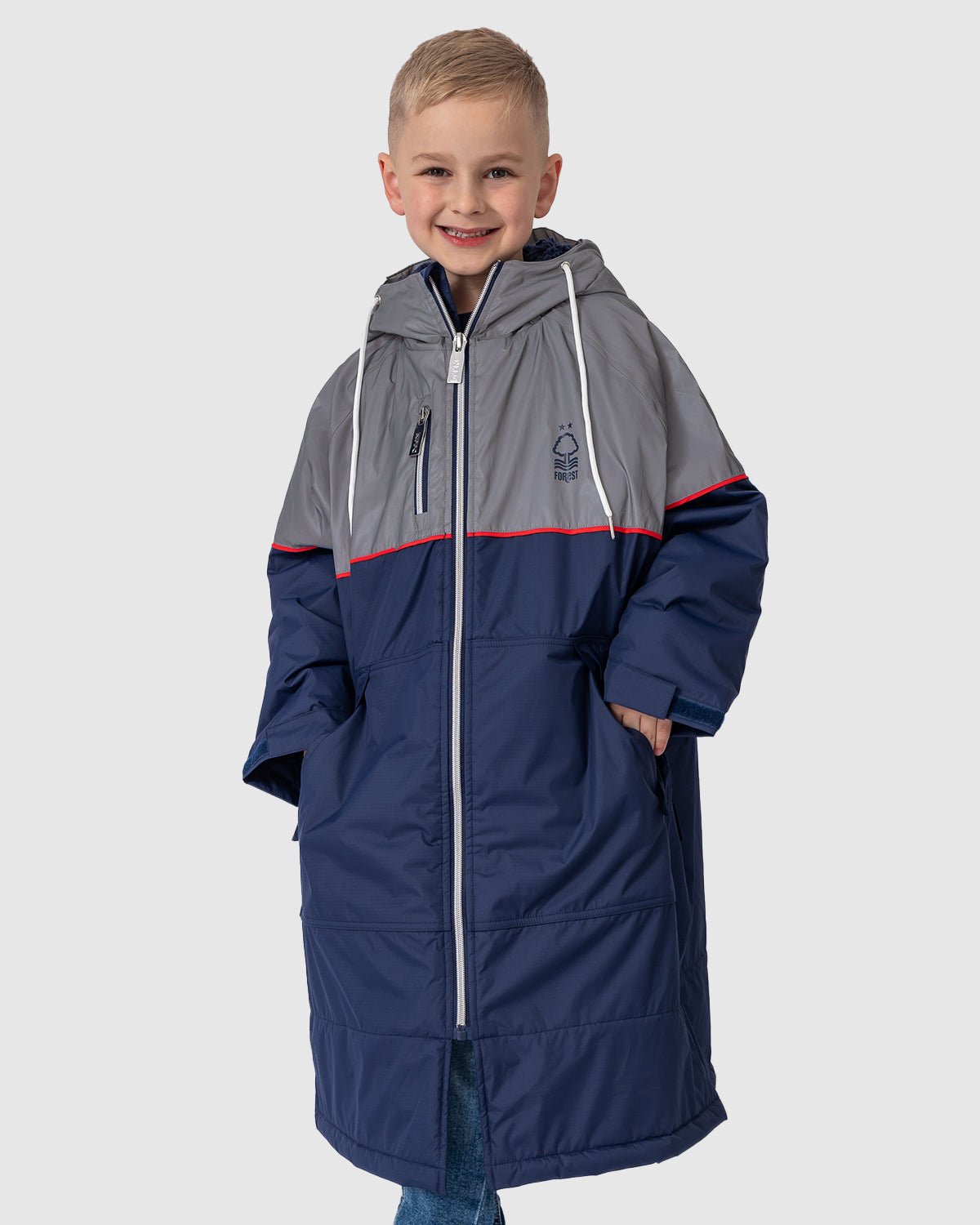 NFFC Junior Reflective Sherpa Lined Changing Robe - Nottingham Forest FC