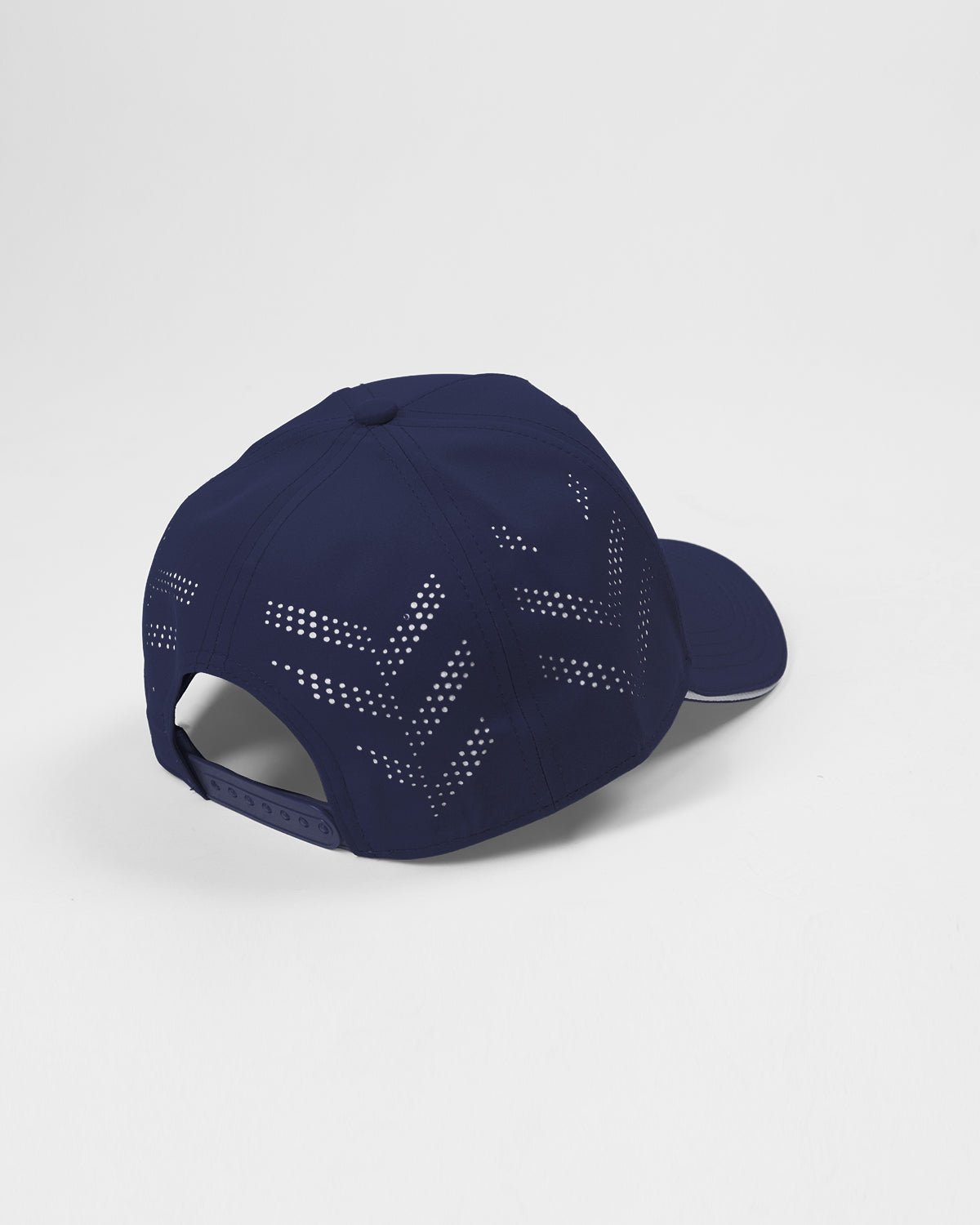 NFFC Navy Arrow Run Cap - Nottingham Forest FC