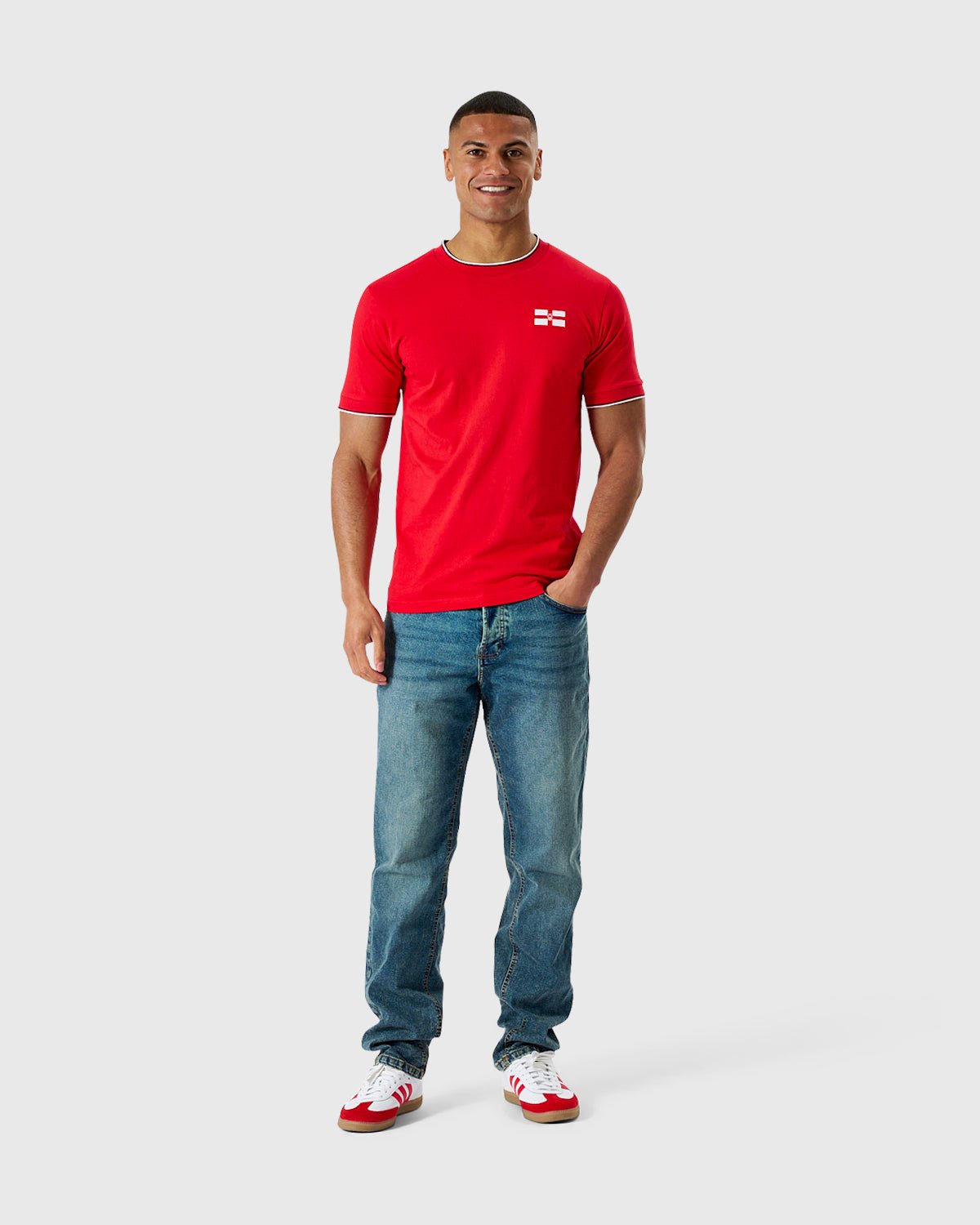 NFFC Red Club & Country Tipped T-Shirt - Nottingham Forest FC