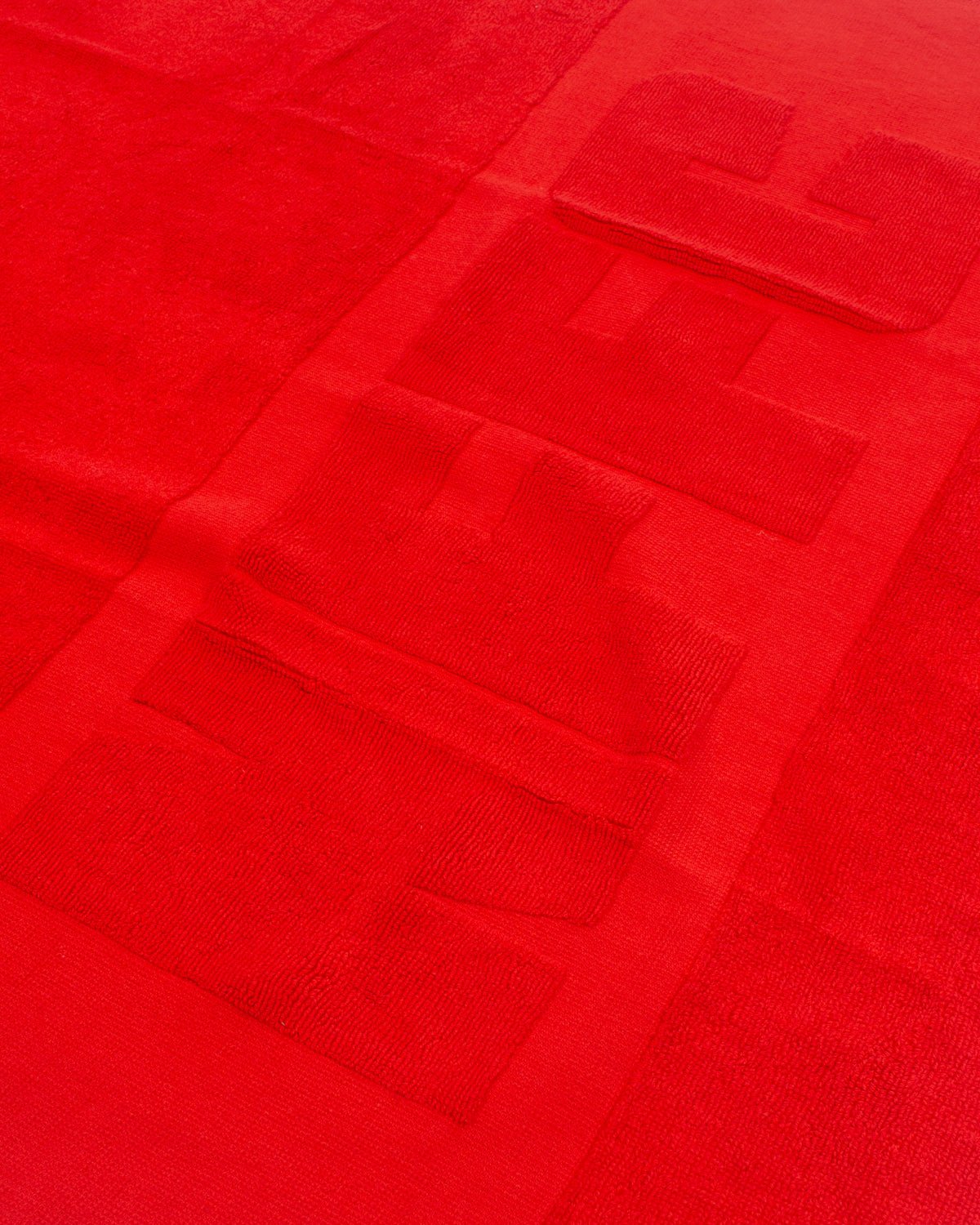 NFFC Towel with Pocket - Nottingham Forest FC